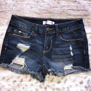 worn to try on- no boundaries jean shorts